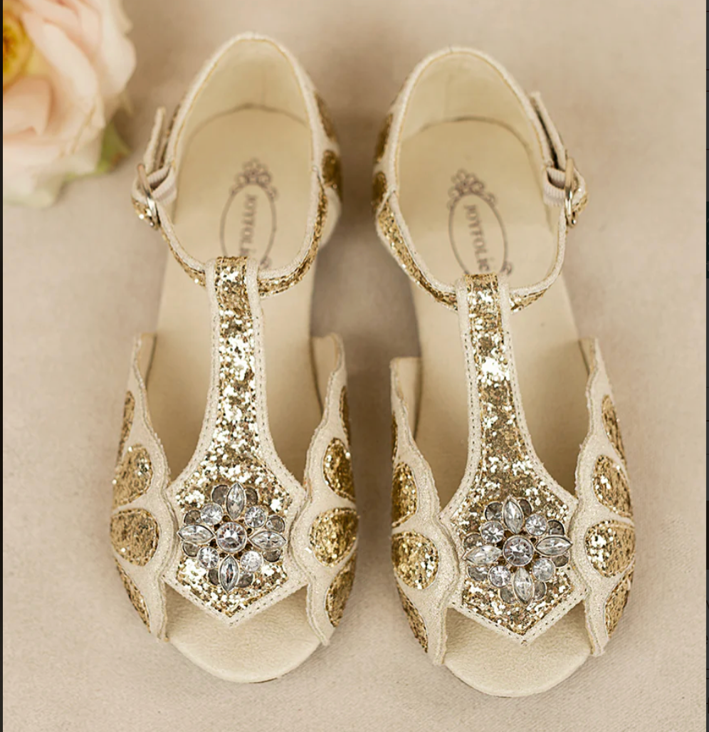 Mari Flat in Gold